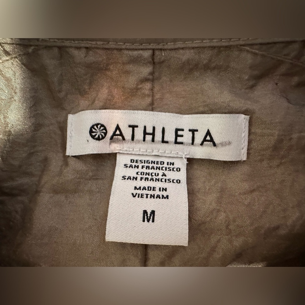 Athleta Lunar Sheen Shirt Medium NWOT - Picture 10 of 13